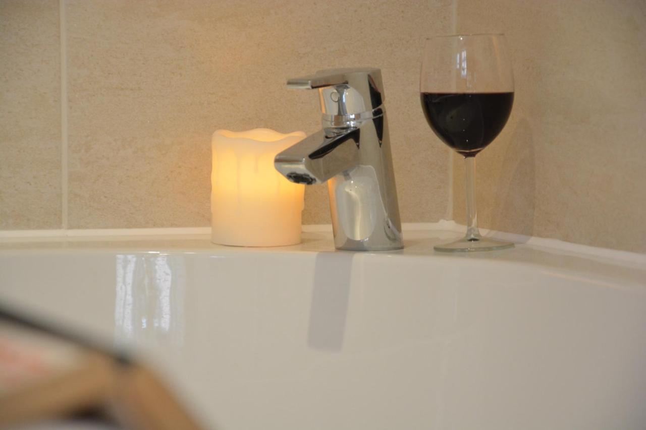 Southwold Arms Apartment Екстер'єр фото